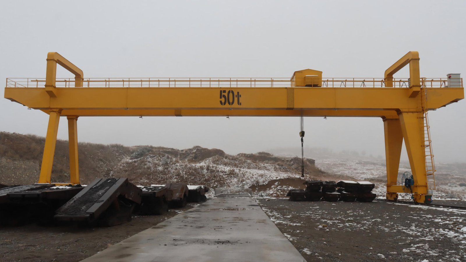 Industrial Crane in Smart Factory