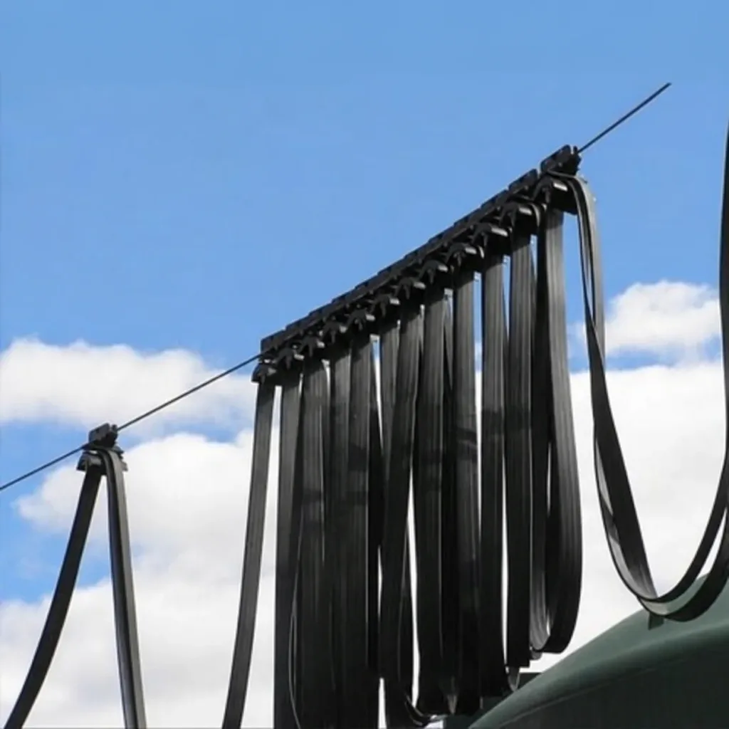 Suspended festoon cables and travelling cable carriers